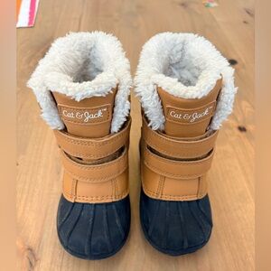 Cat & Jack Tan and Black Toddlers' Insulated Booties